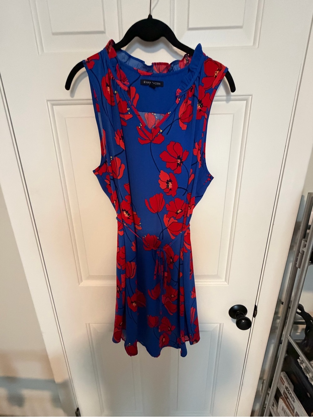 41 Hawthorn Royal Blue Sleeveless Midi Dress with Red Floral Pattern